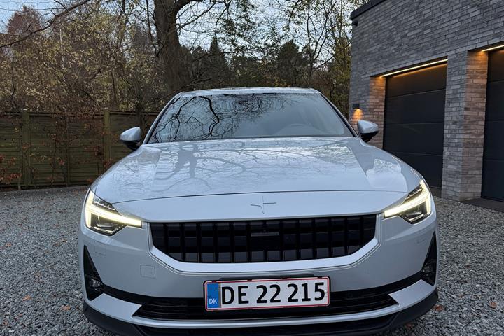 Grå Polestar 2 fra 2021