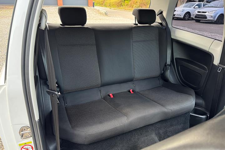 Hvid Seat Mii fra 2012