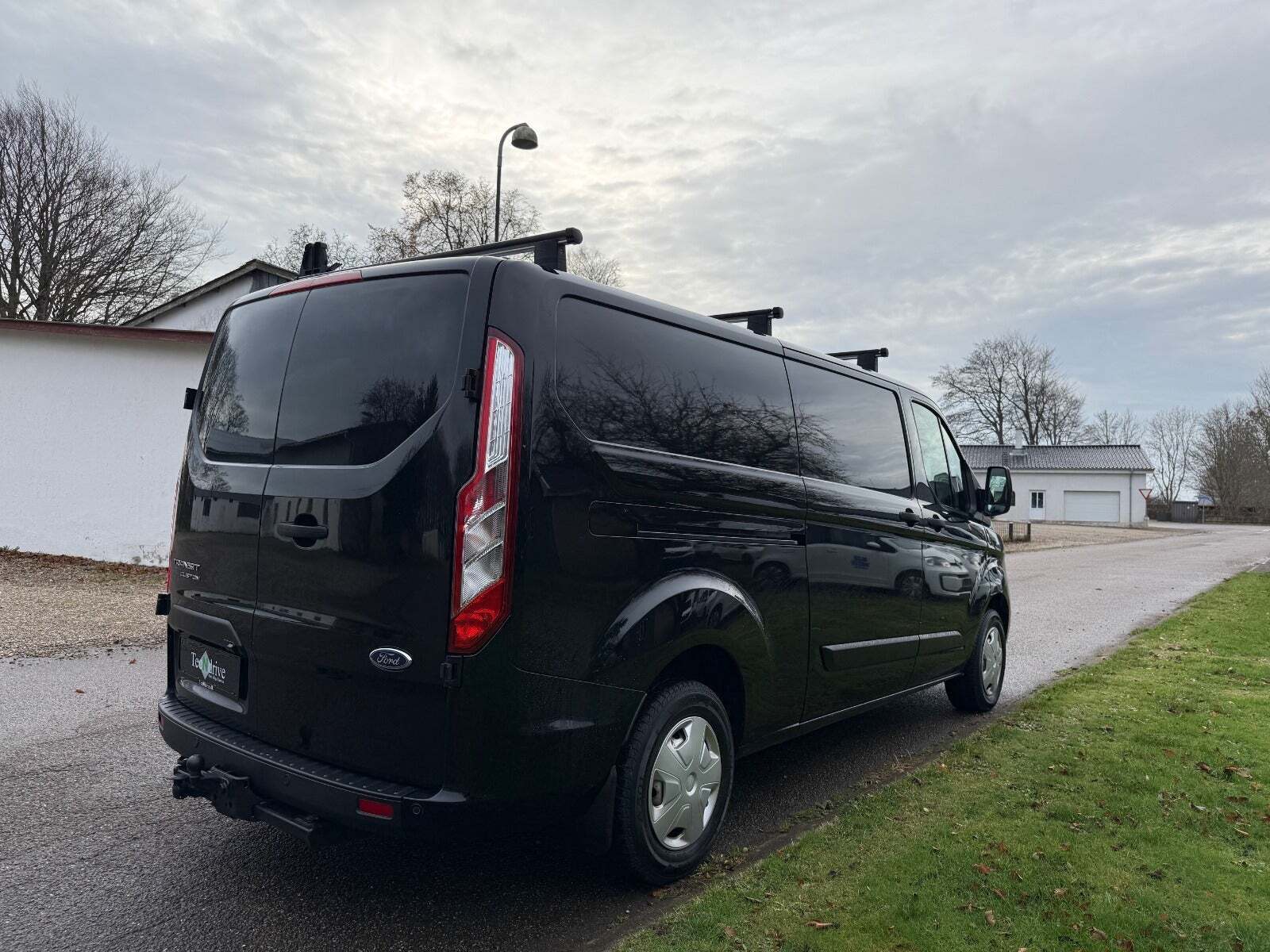 Ford Transit Custom 320L 2,0 TDCi 130 Trend