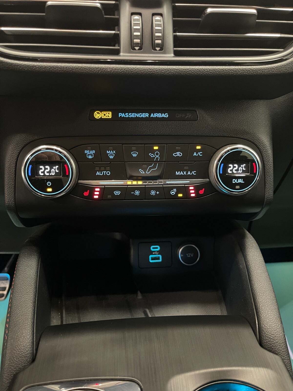 Ford Kuga 2,5 PHEV ST-Line X CVT