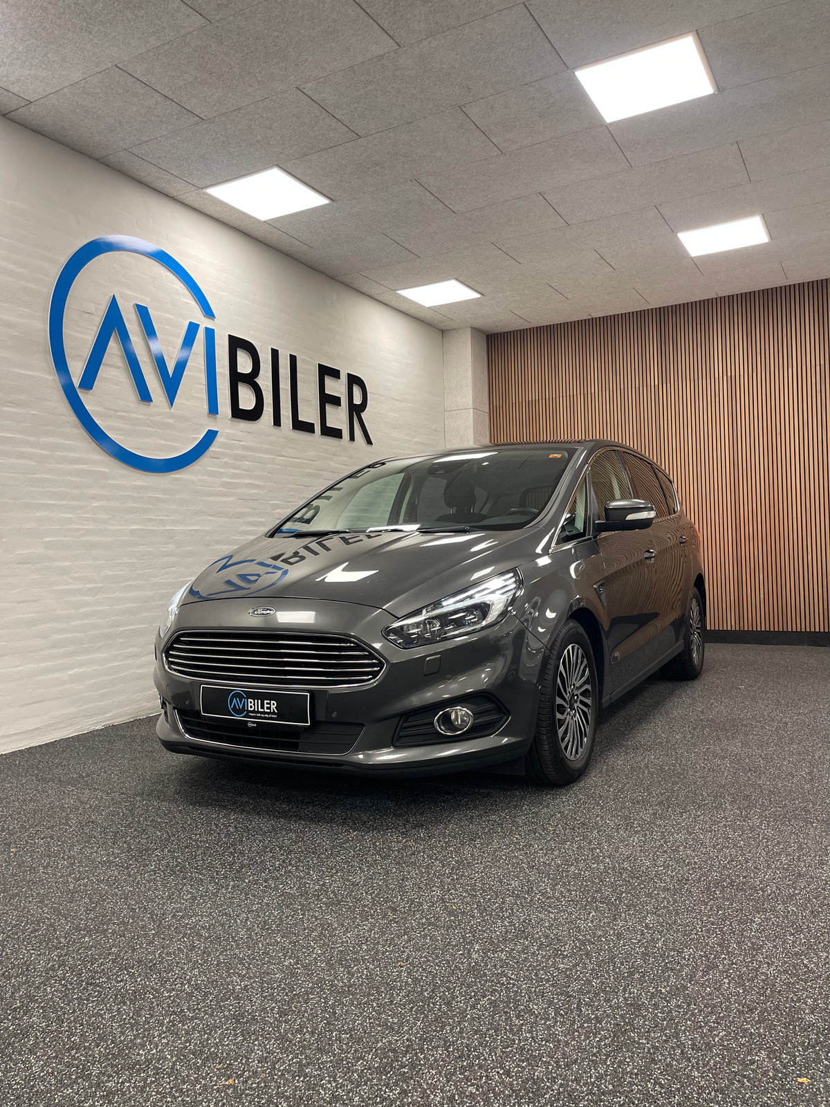 Ford S-MAX 2,0 EcoBlue Titanium aut.