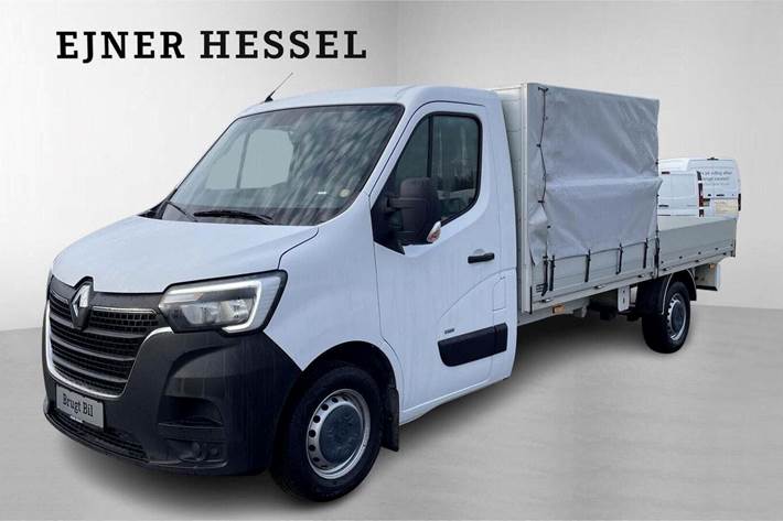 Hvid Renault Master IV T35 fra 2021 set udefra