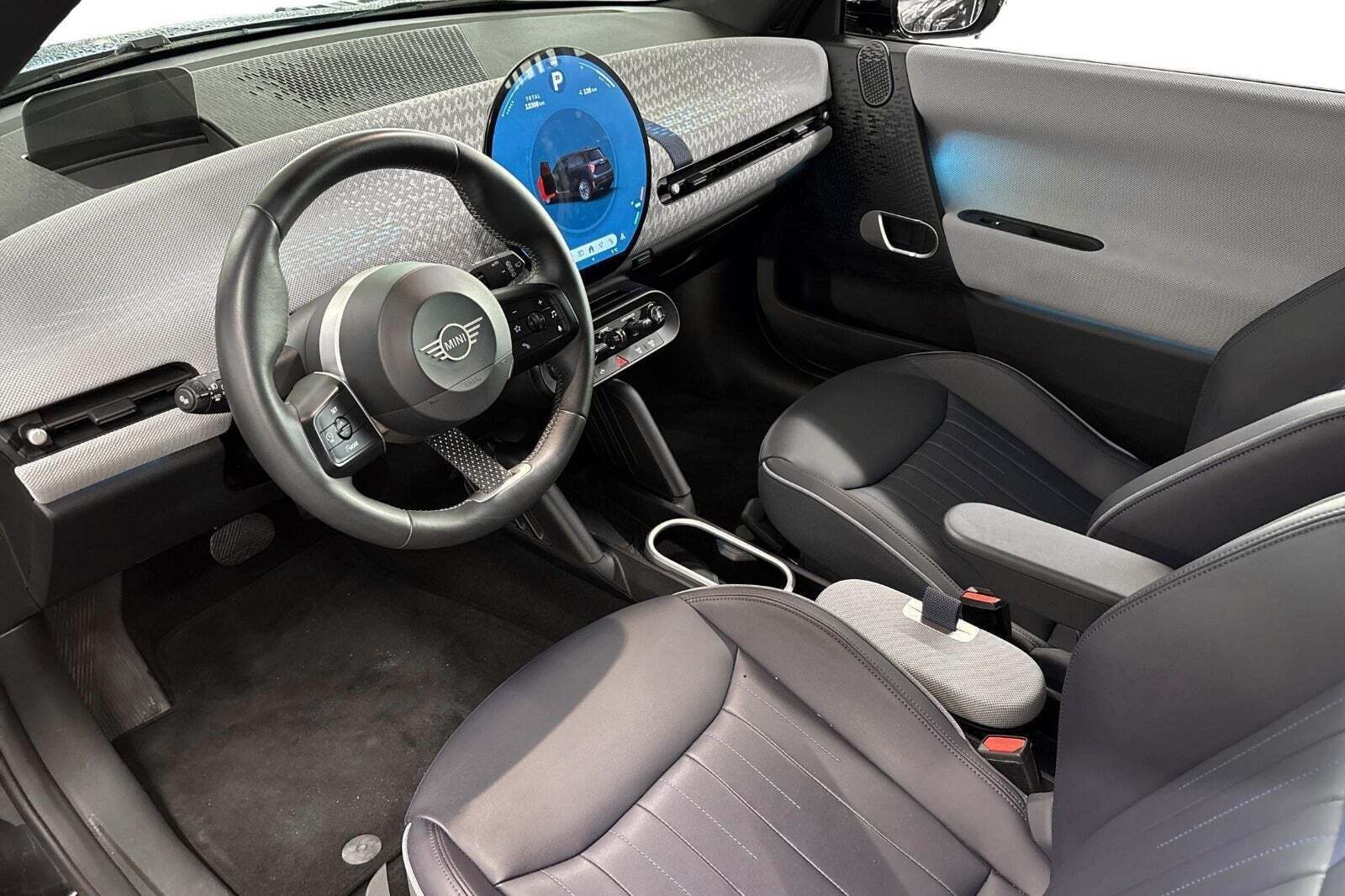 Mini Cooper SE Favoured Trim M