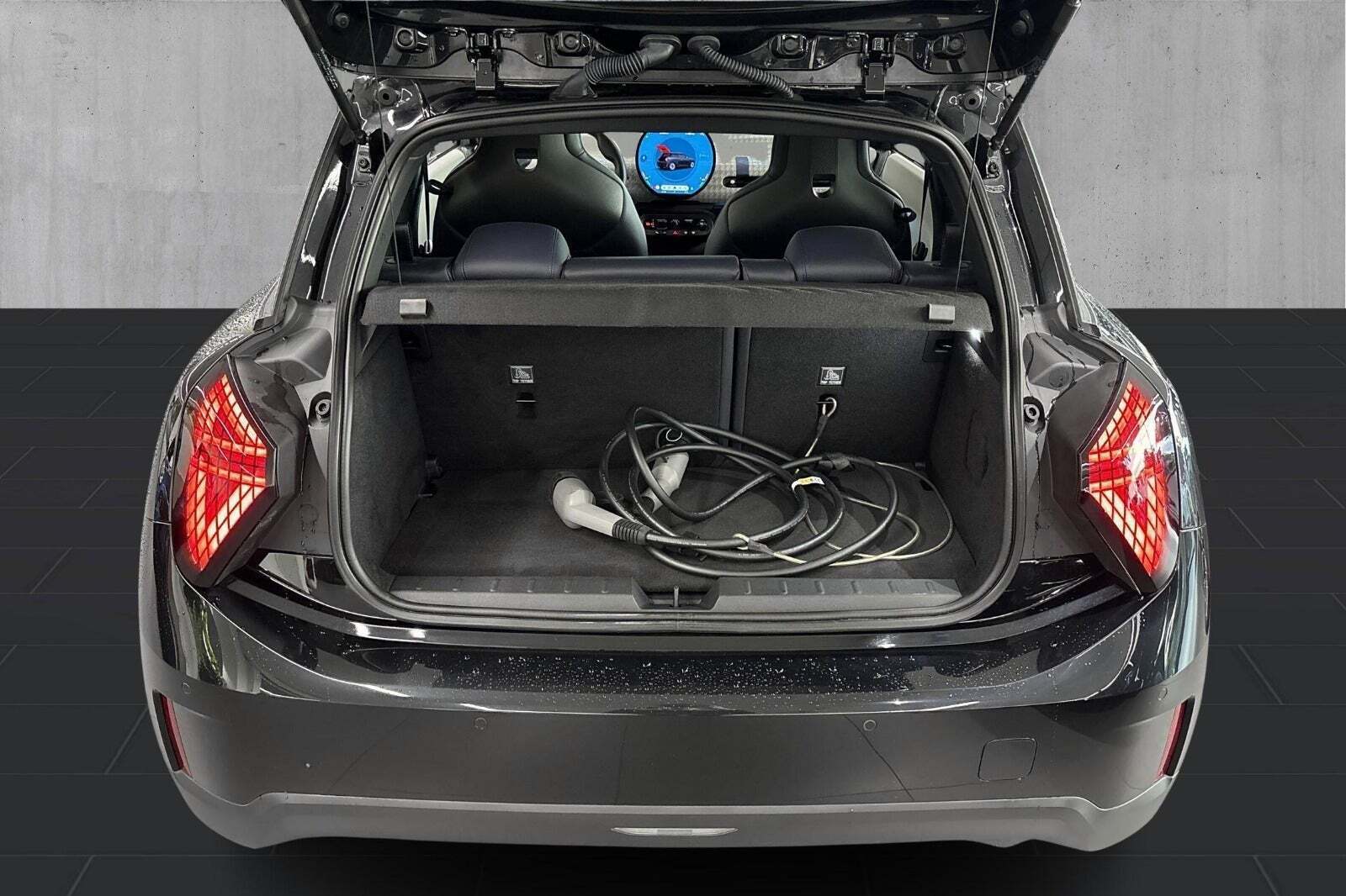 Sort Mini Cooper SE fra 2024