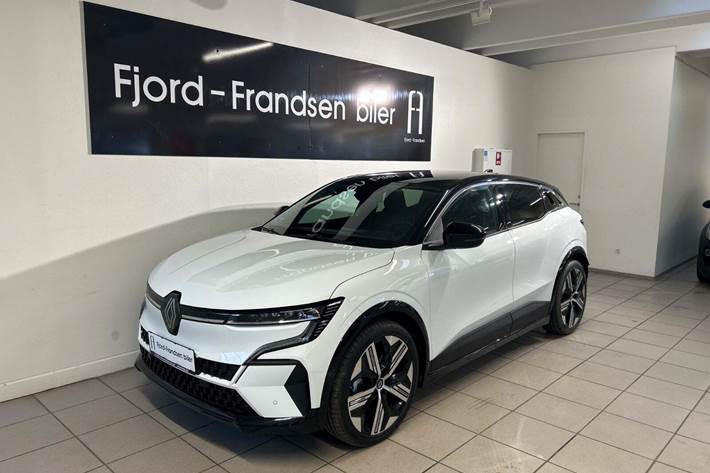 Hvid Renault Megane E-Tech fra 2025 set udefra