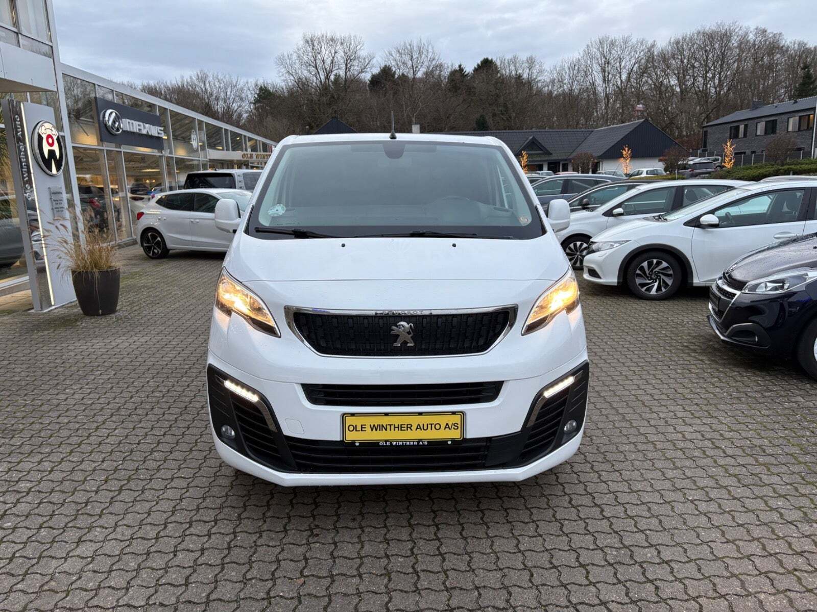 Peugeot Expert 2,0 BlueHDi 120 L3 Plus Van