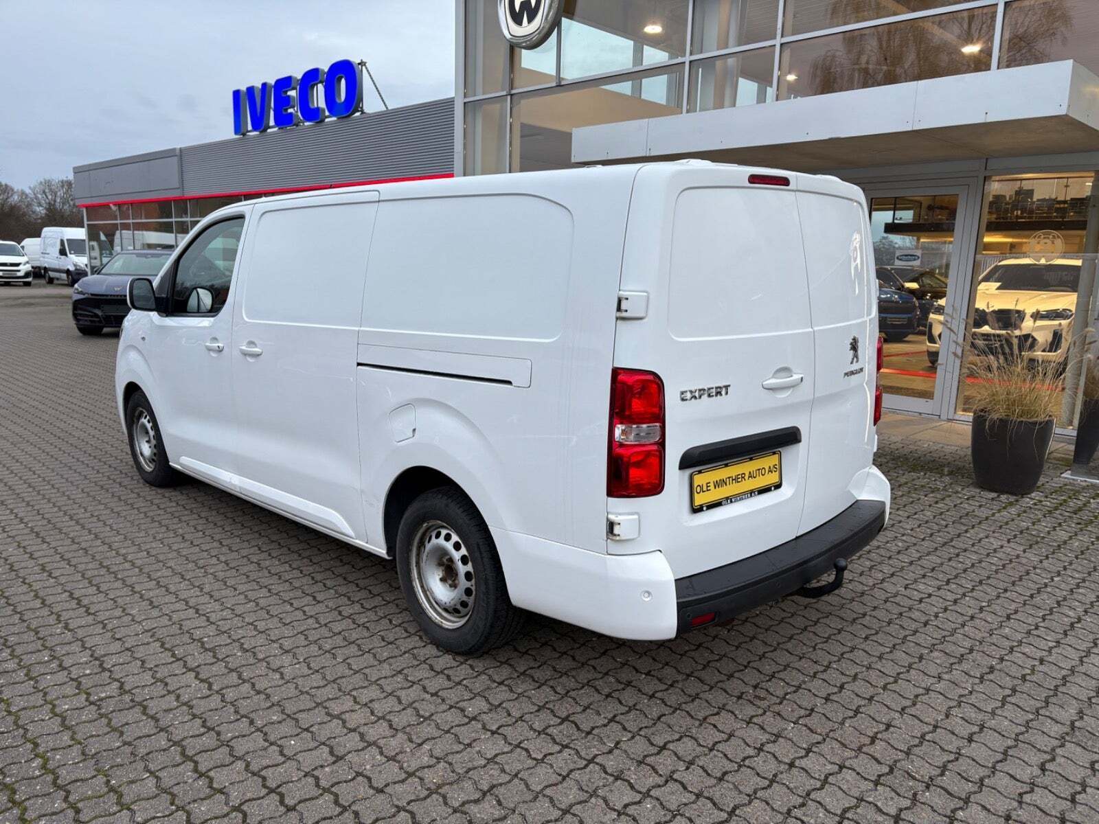 Peugeot Expert 2,0 BlueHDi 120 L3 Plus Van