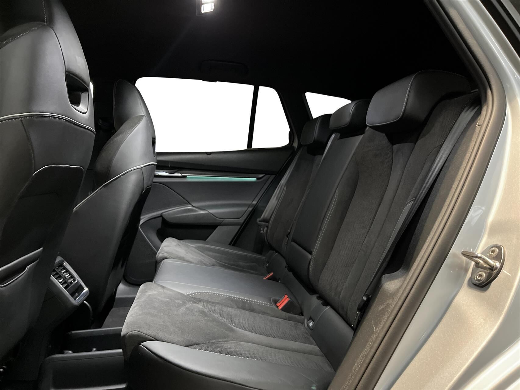 Sølv Skoda Enyaq fra 2022