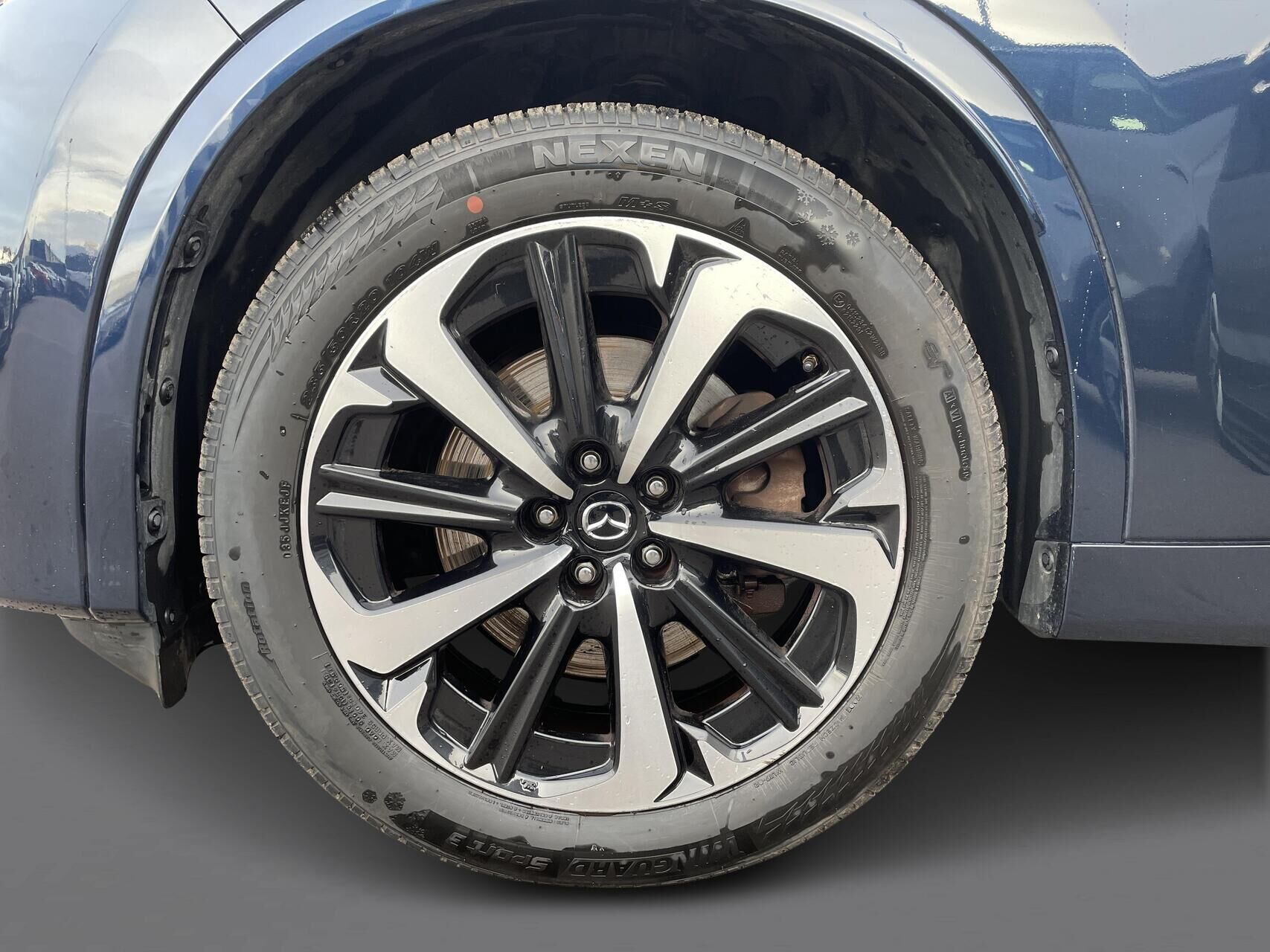 Blå Mazda CX-60 fra 2022