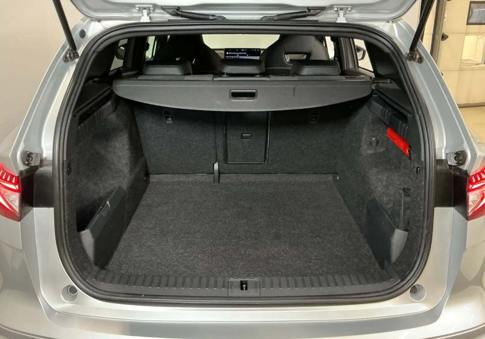 Sølv Skoda Enyaq fra 2021