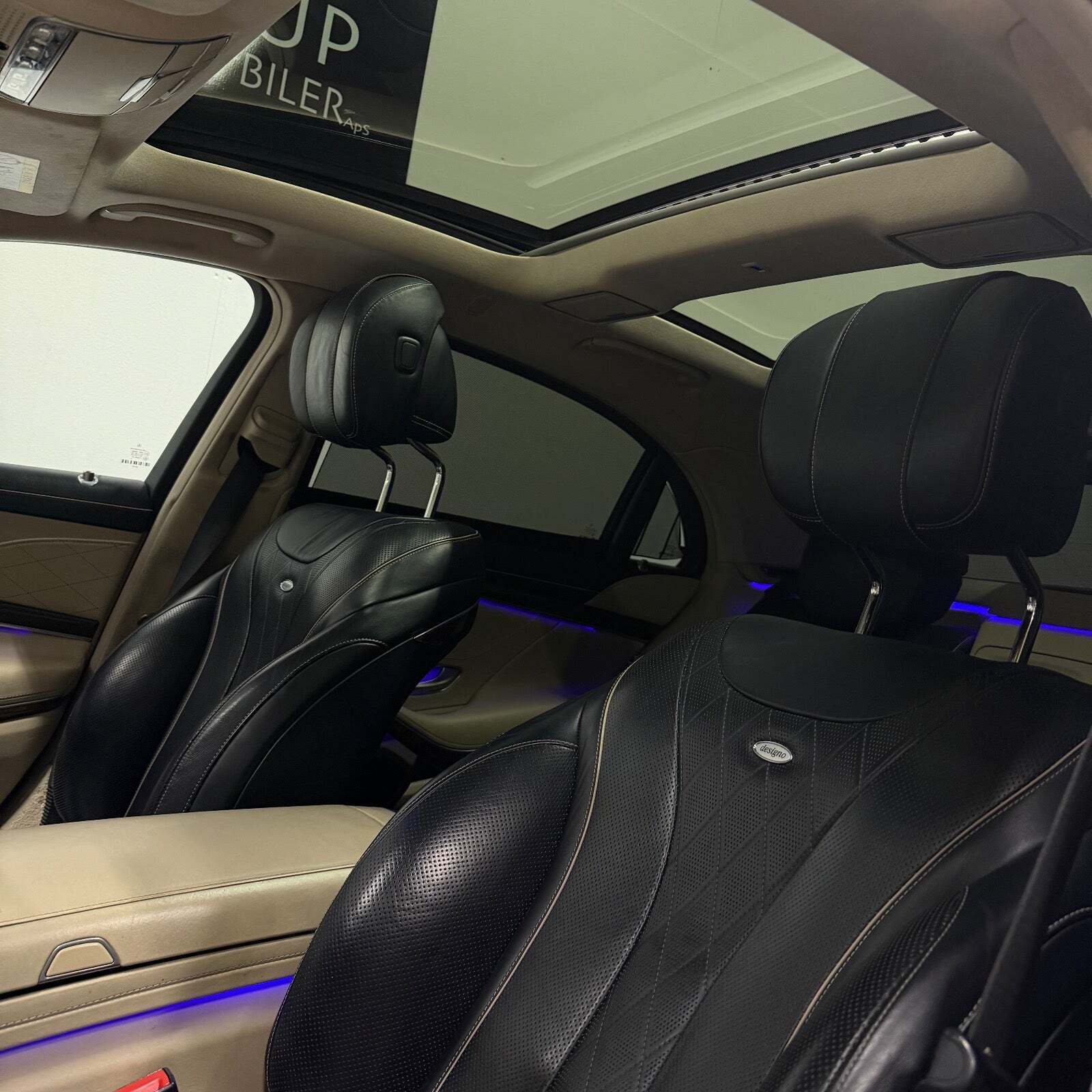 Blå Mercedes S350 fra 2014