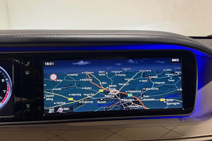 Blå Mercedes S350 fra 2014