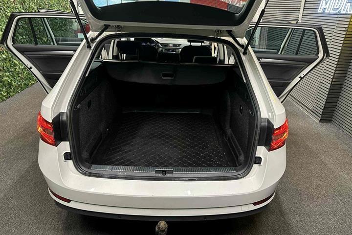 undefined Skoda Superb fra 2017