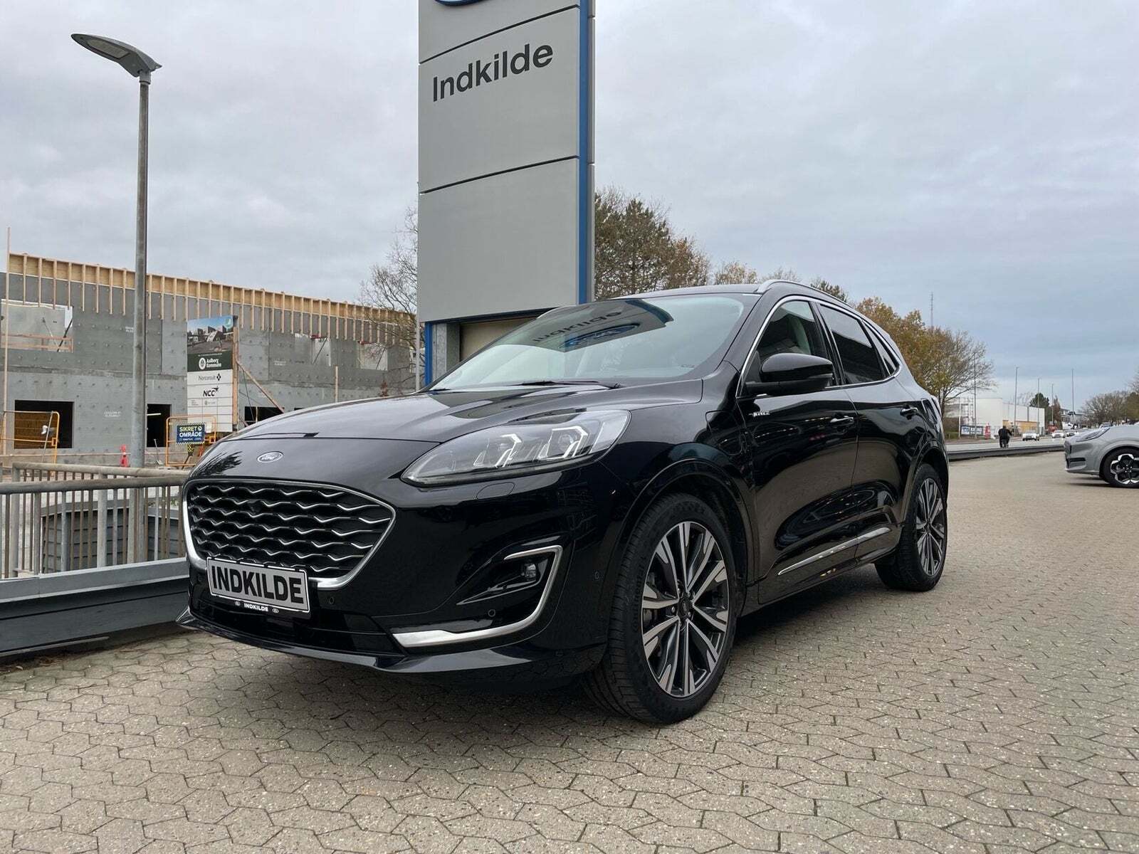 Ford Kuga 2,5 PHEV Vignale CVT