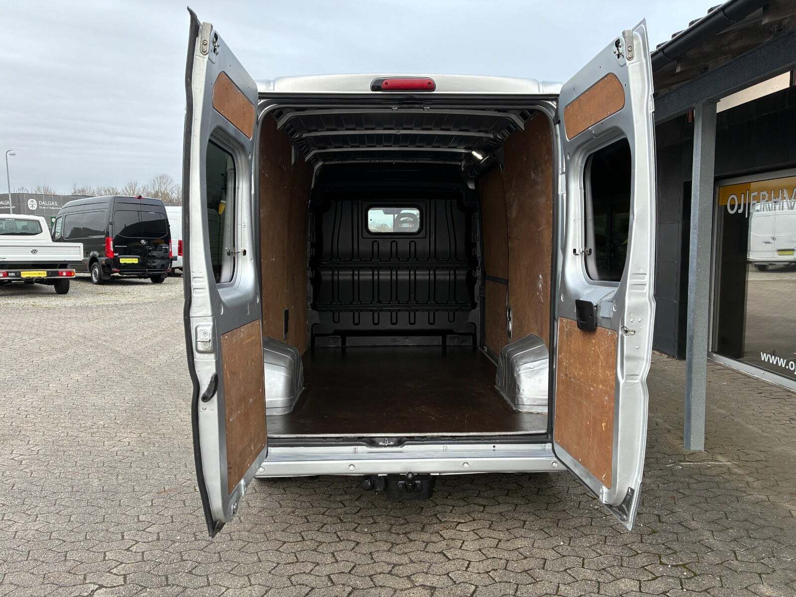 Sølv Citroën Jumper 33 fra 2015