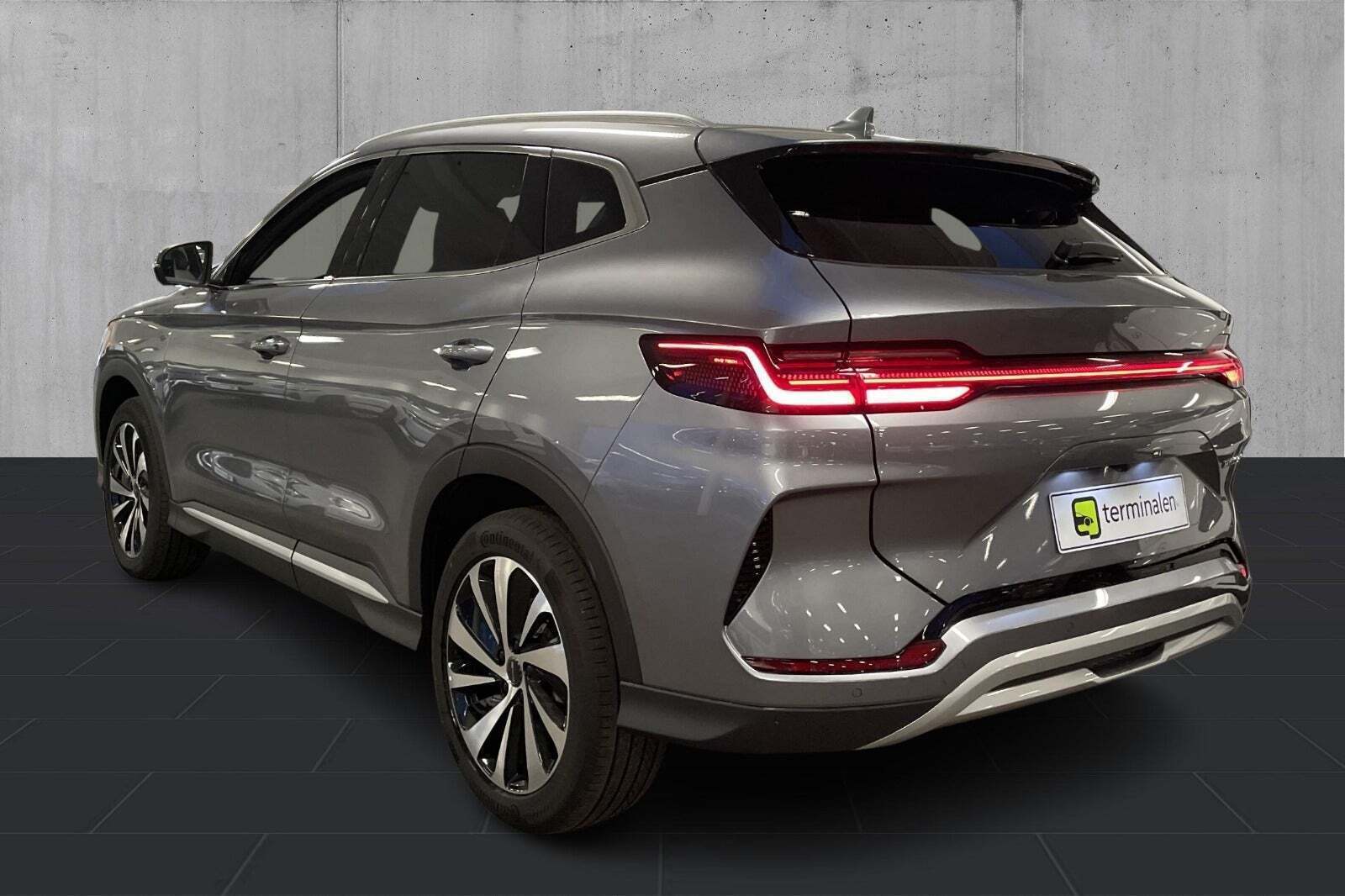 Grå BYD Seal U fra 2024