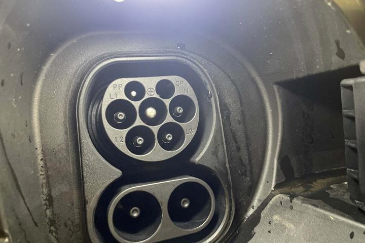 Grå BYD Seal U fra 2024