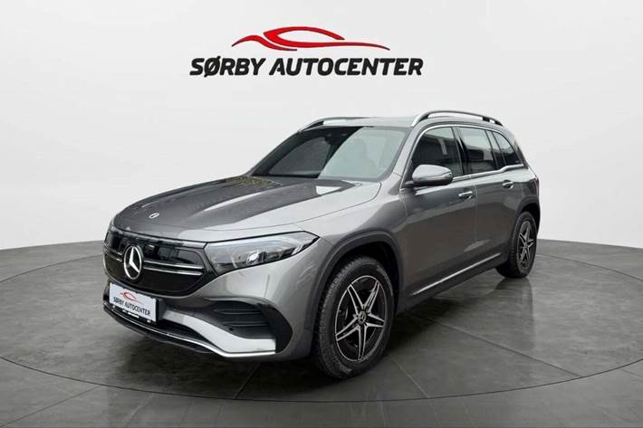 Grå Mercedes EQB250 fra 2023 set udefra