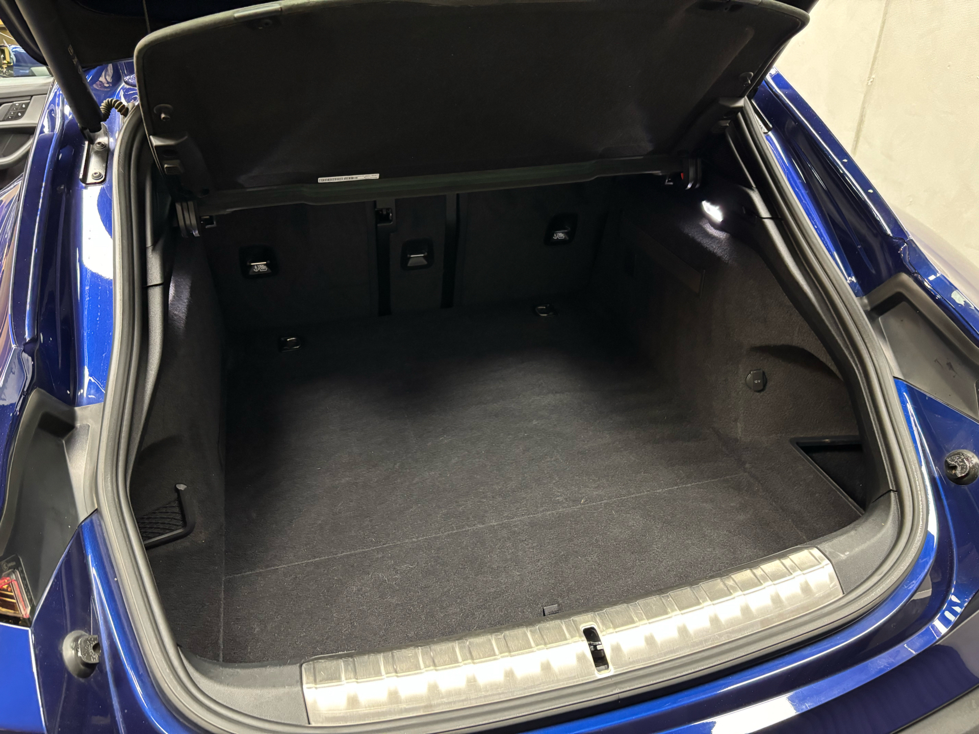 Porsche Taycan GTS Sport Turismo EL 4x4 517HK Stc Aut.