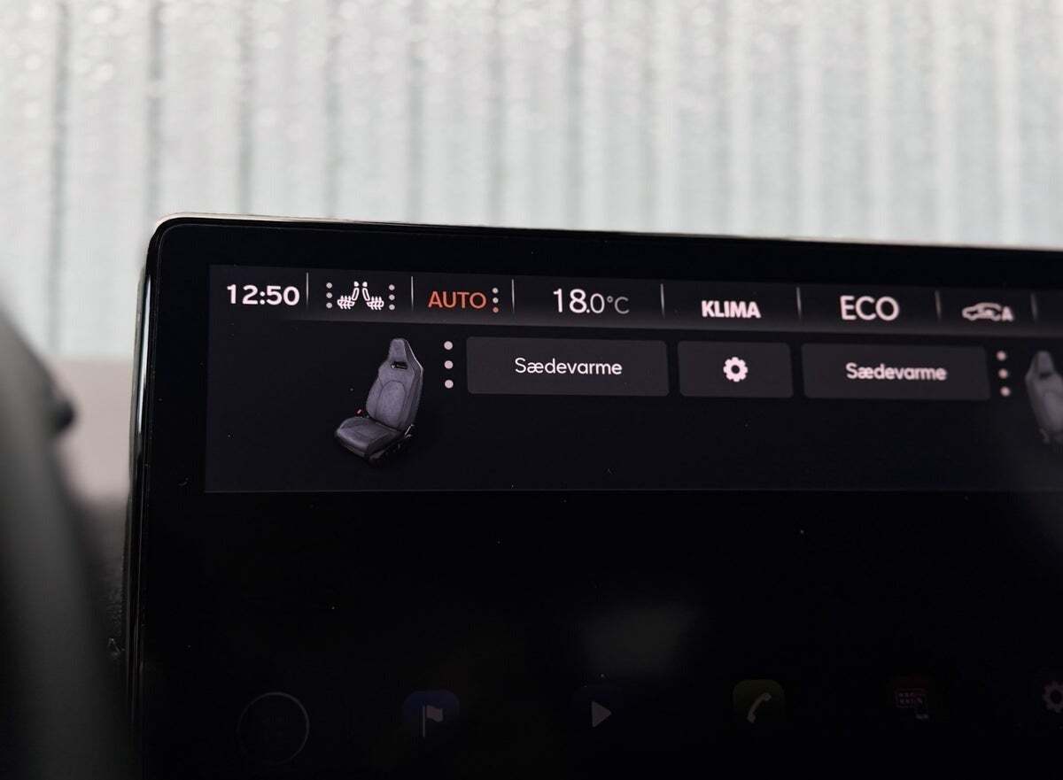 Grå Cupra Born fra 2023