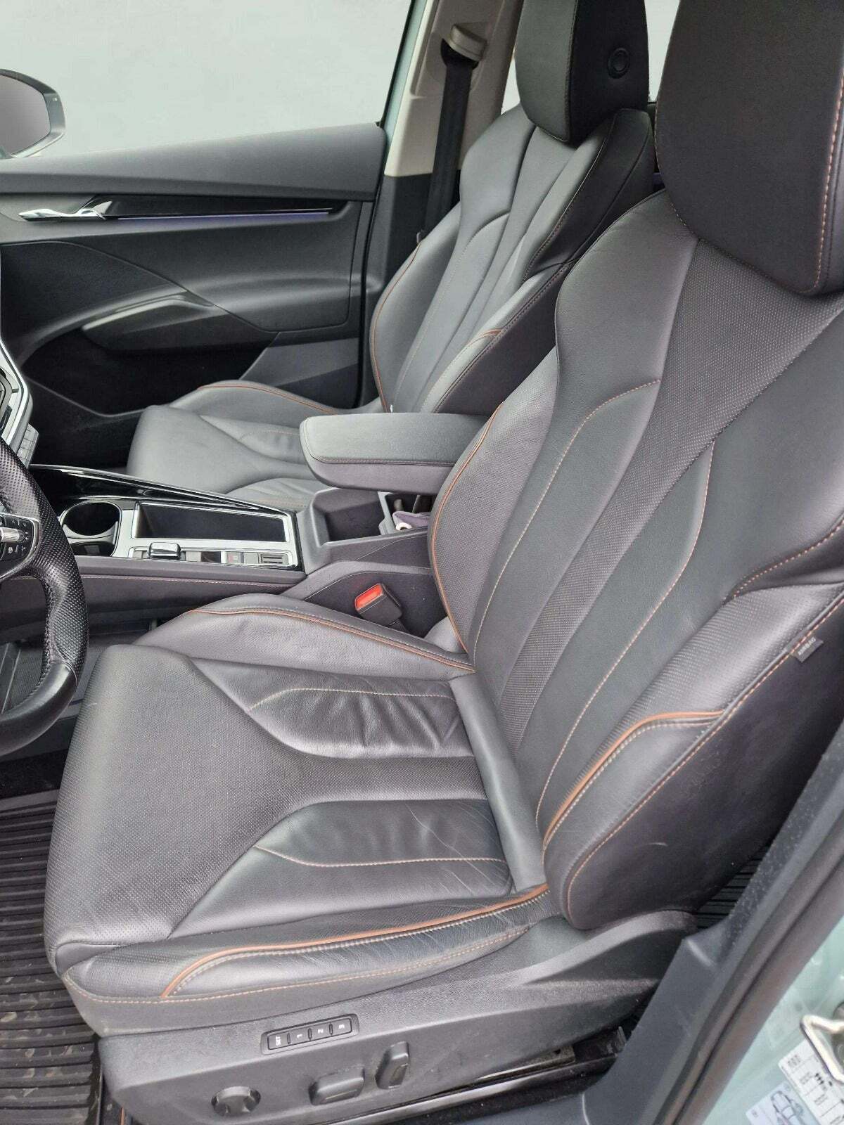 Skoda Enyaq 80 iV Plus Suite