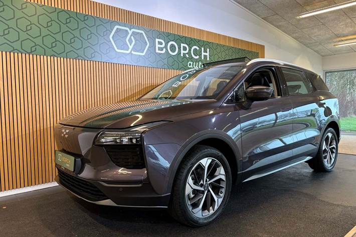 Lilla Aiways U5 fra 2021 set udefra