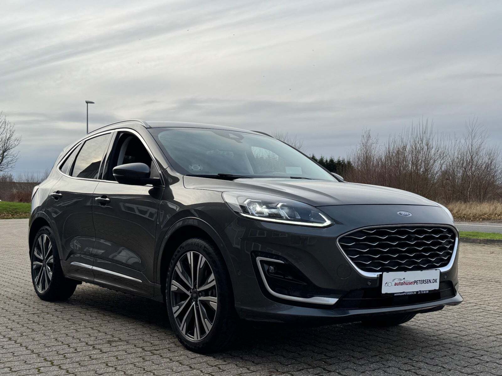 Ford Kuga 2,5 PHEV Vignale CVT