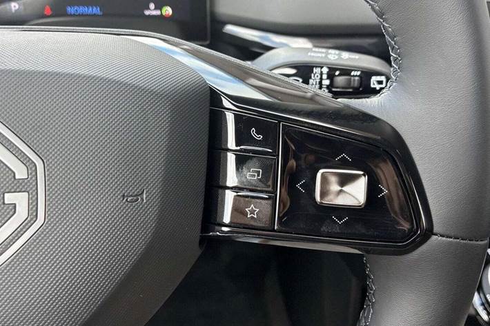 Orange MG 4 fra 2024