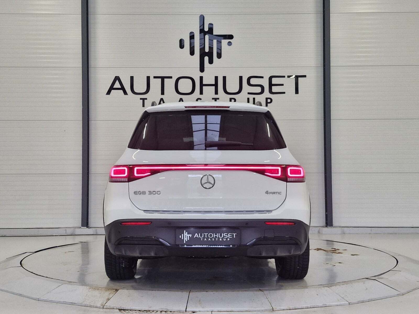 Mercedes EQB300 AMG Line 4Matic 7prs