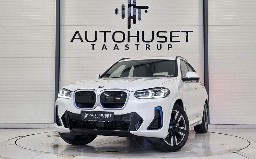 BMW iX3 Charged M-Sport