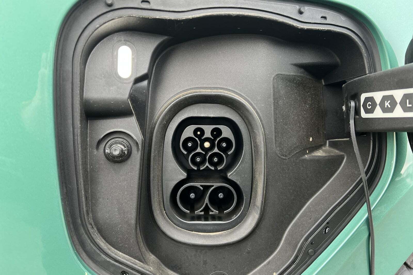 Grøn VW ID.Buzz fra 2024