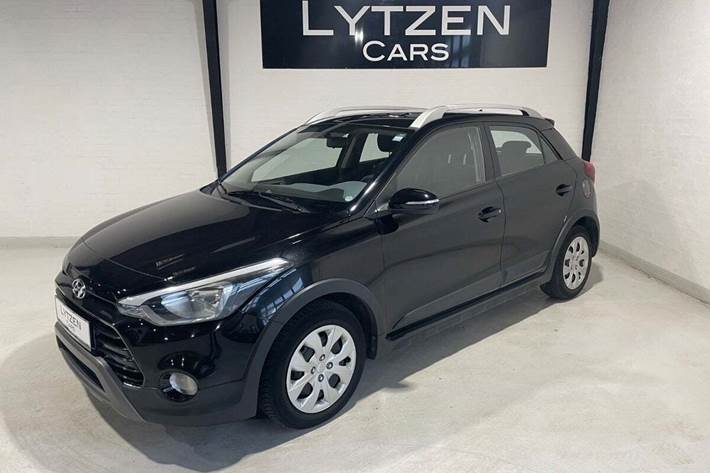 Sort Hyundai i20 Active Cross fra 2016
