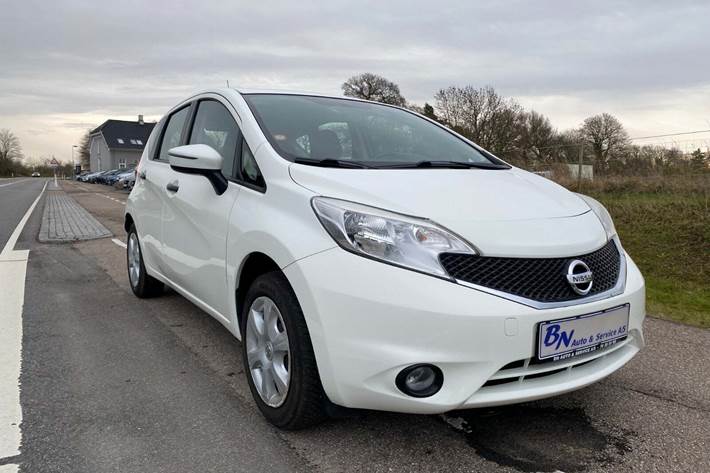 Hvid Nissan Note fra 2017