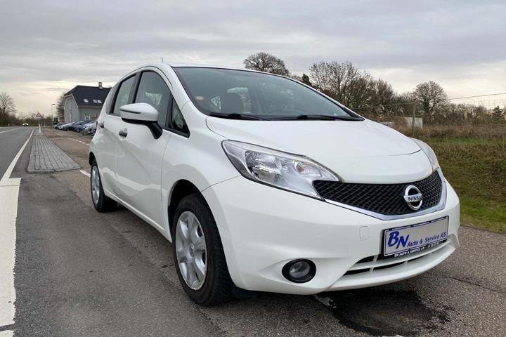 Hvid Nissan Note fra 2017