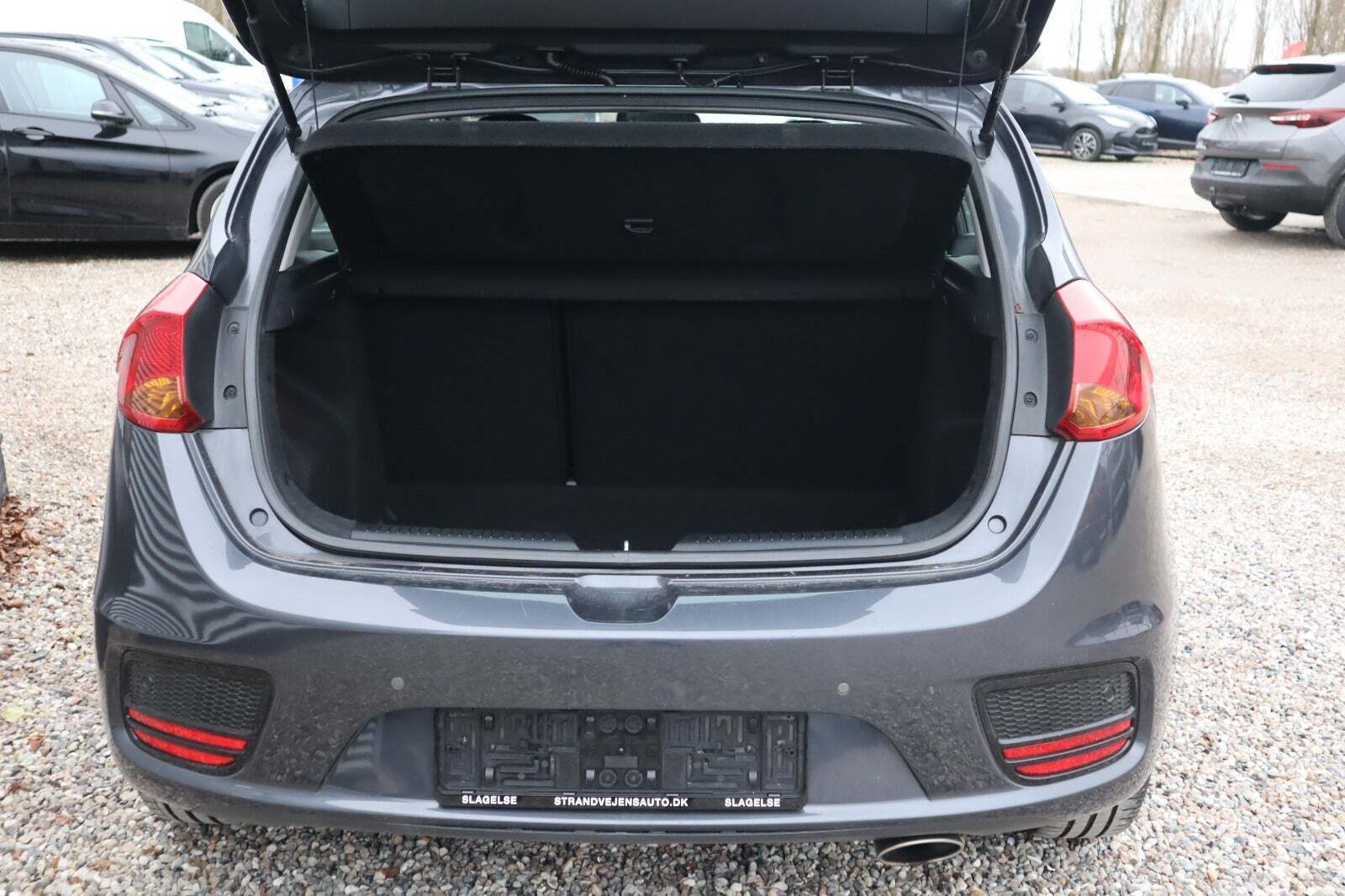 Kia Ceed 1,0 T-GDi Style Limited