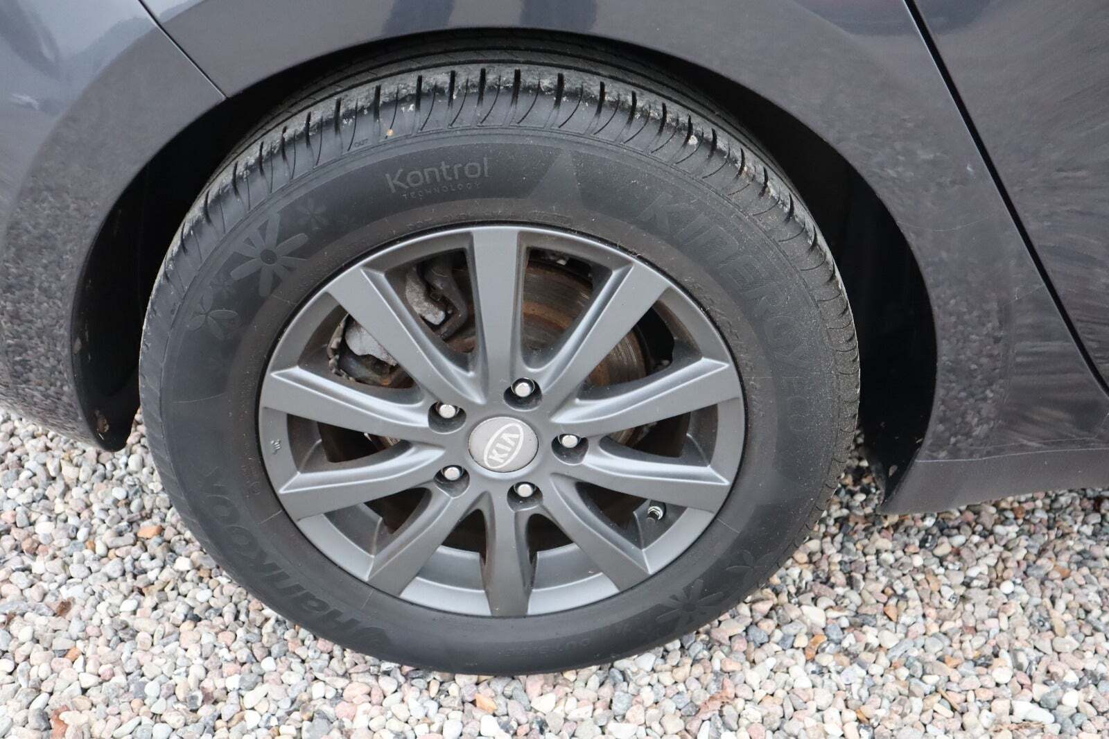 Sort Kia Ceed fra 2017