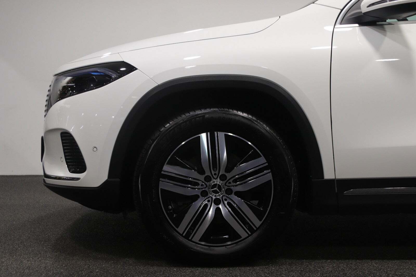 Mercedes EQA300 Progressive 4Matic