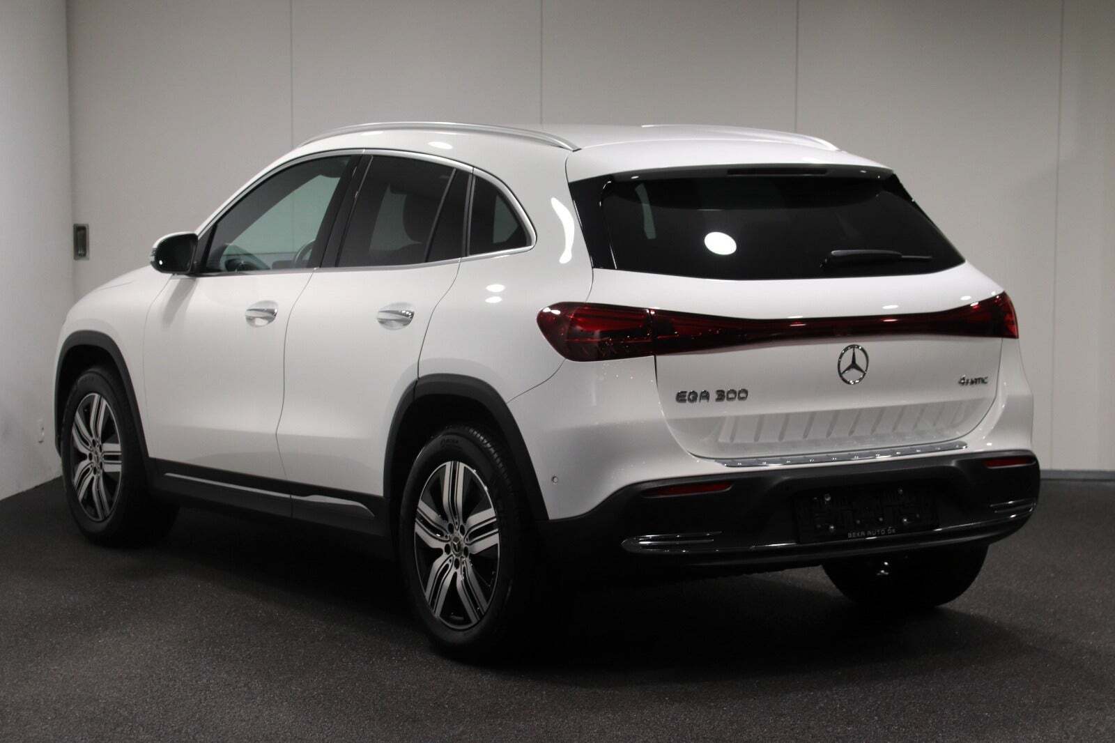 Mercedes EQA300 Progressive 4Matic