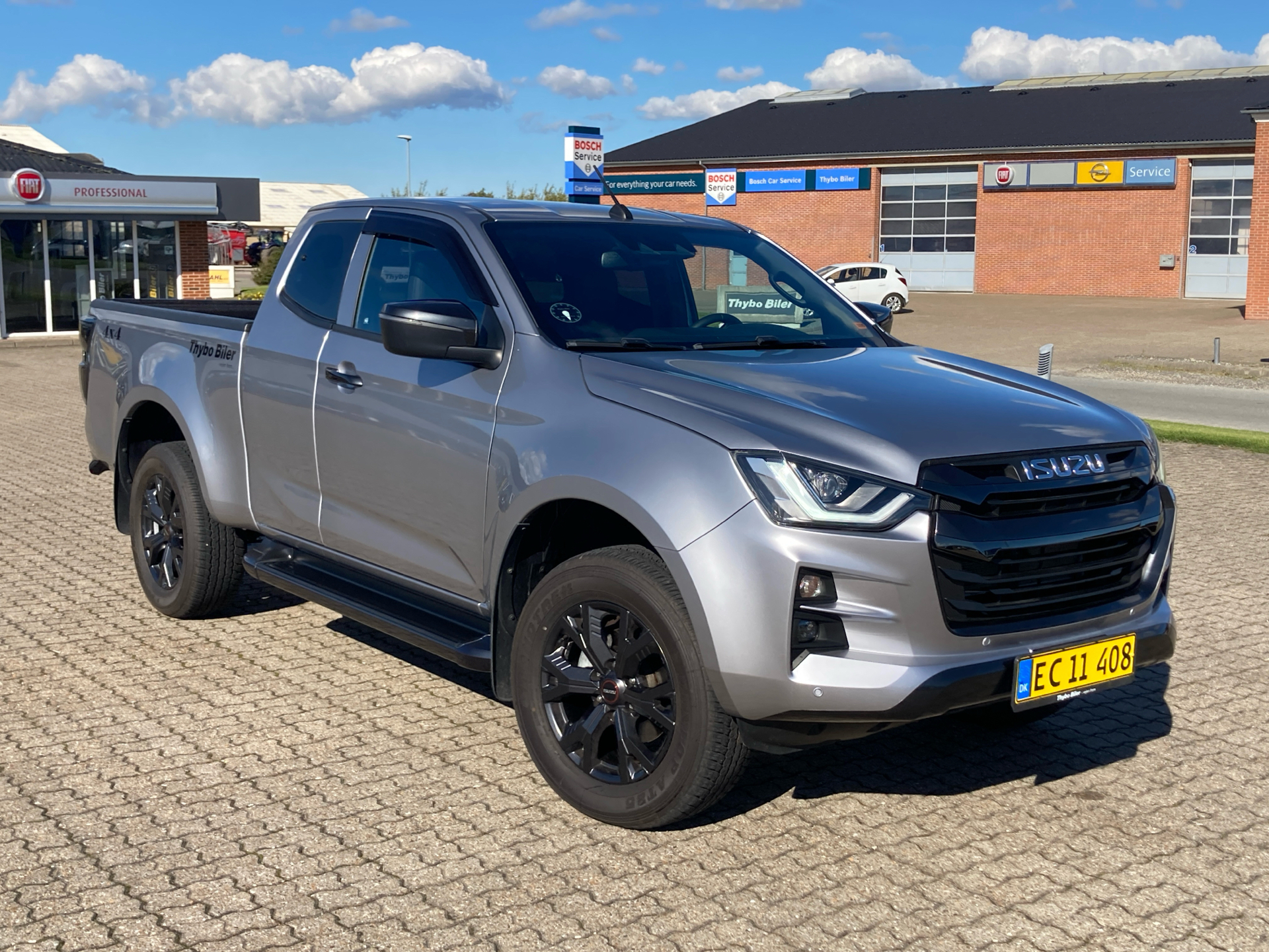 Isuzu D-Max 1,9 Extended Cab D Exclusive 3ton 4WD 163HK Pick-Up 6g Aut.