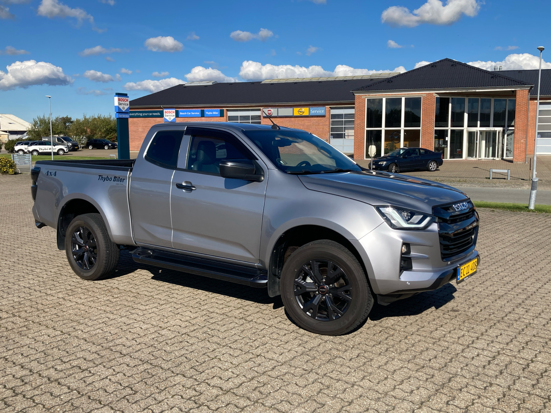 Isuzu D-Max 1,9 Extended Cab D Exclusive 3ton 4WD 163HK Pick-Up 6g Aut.