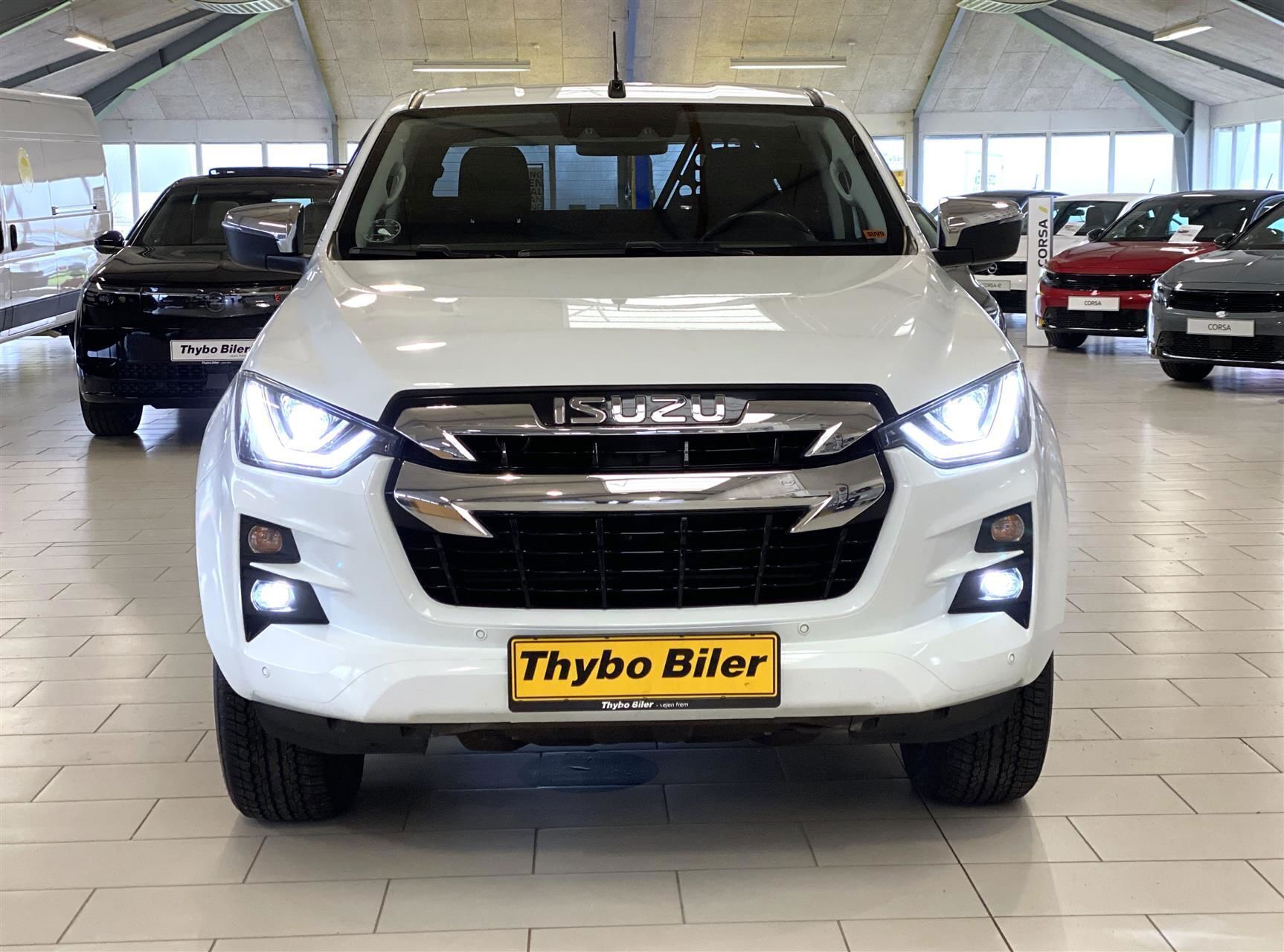 Isuzu D-Max 1,9 Extended Cab D 3ton 4WD 163HK Pick-Up 6g