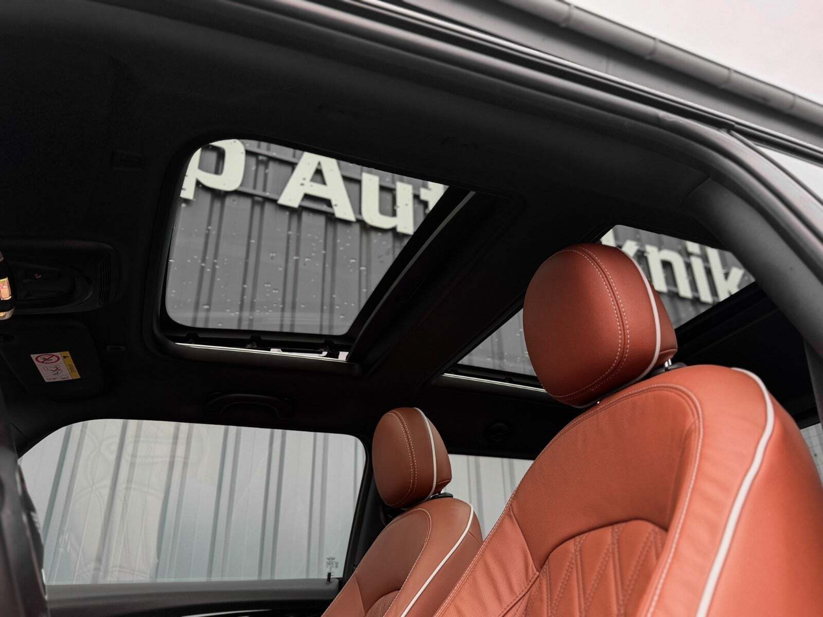 Grå Mini Cooper SE fra 2023