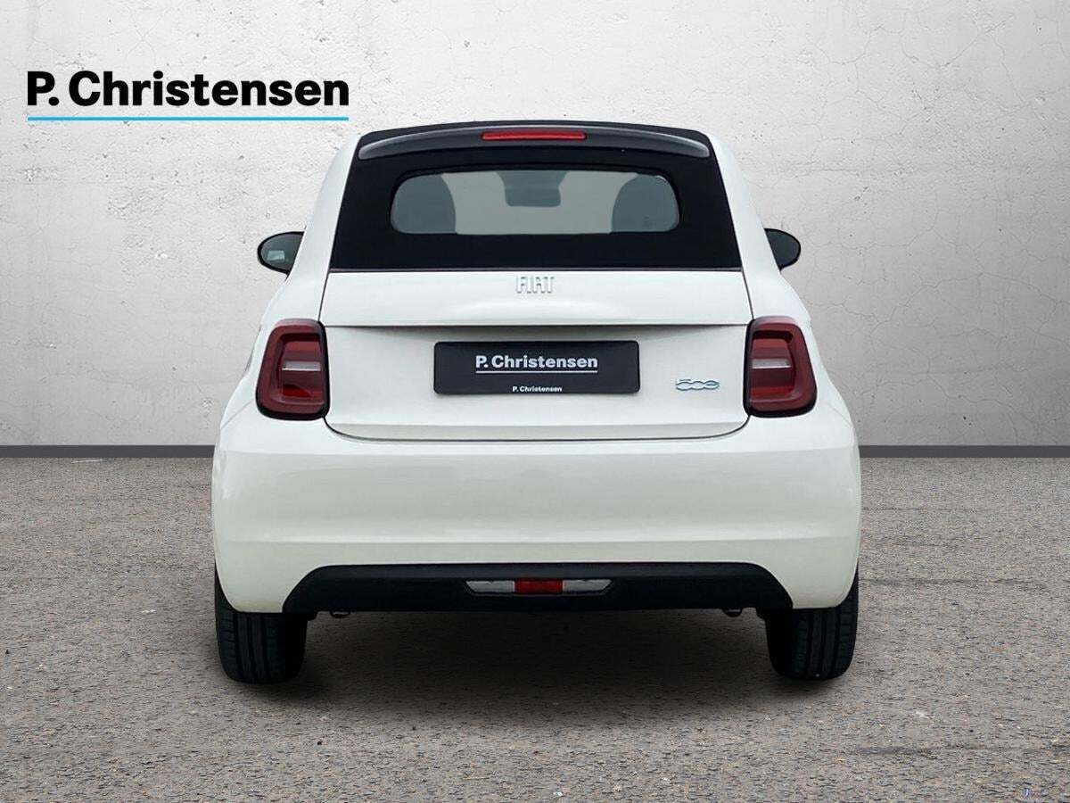 Fiat 500e 42 Icon Cabrio