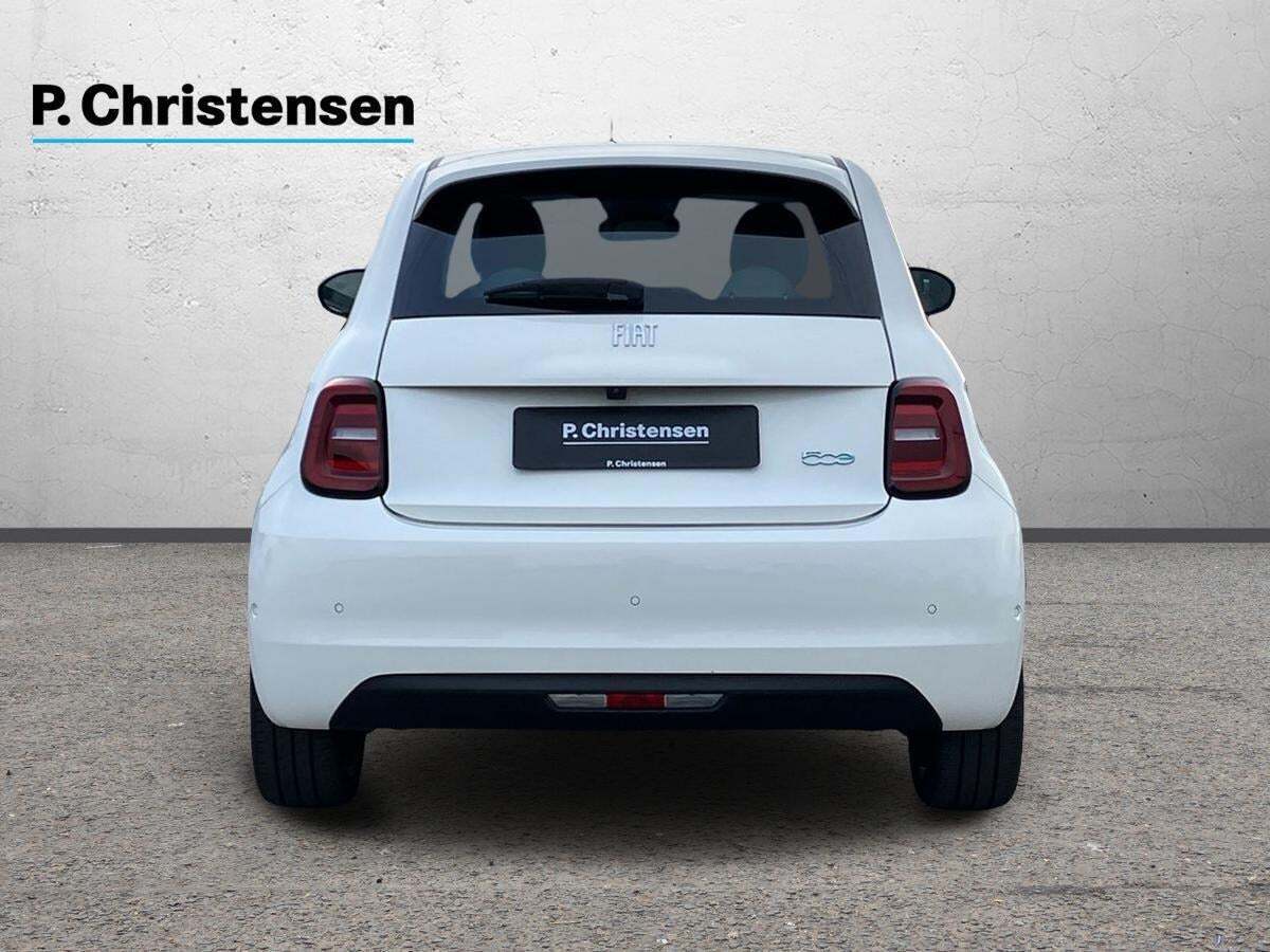 Fiat 500e 42 la Prima 3+1