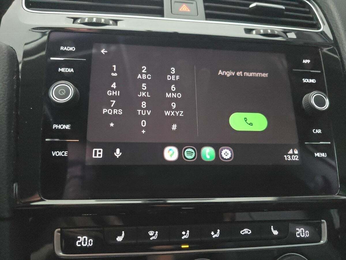 Sølv VW Golf VII fra 2019