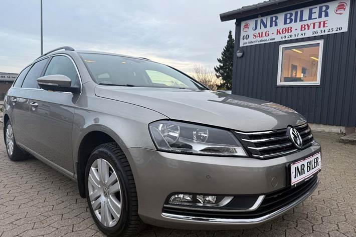 undefined VW Passat fra 2014 set udefra