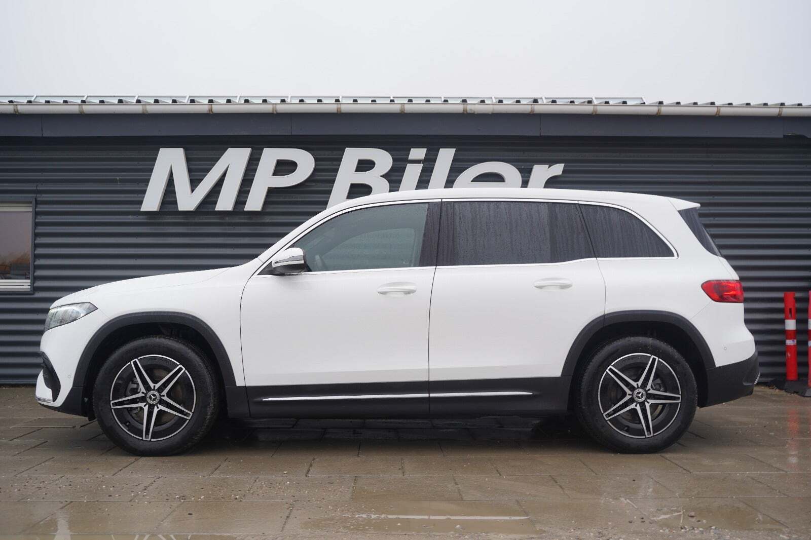 Mercedes EQB250+ AMG Line