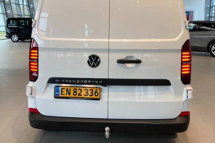 Hvid VW e-Transporter fra 2025