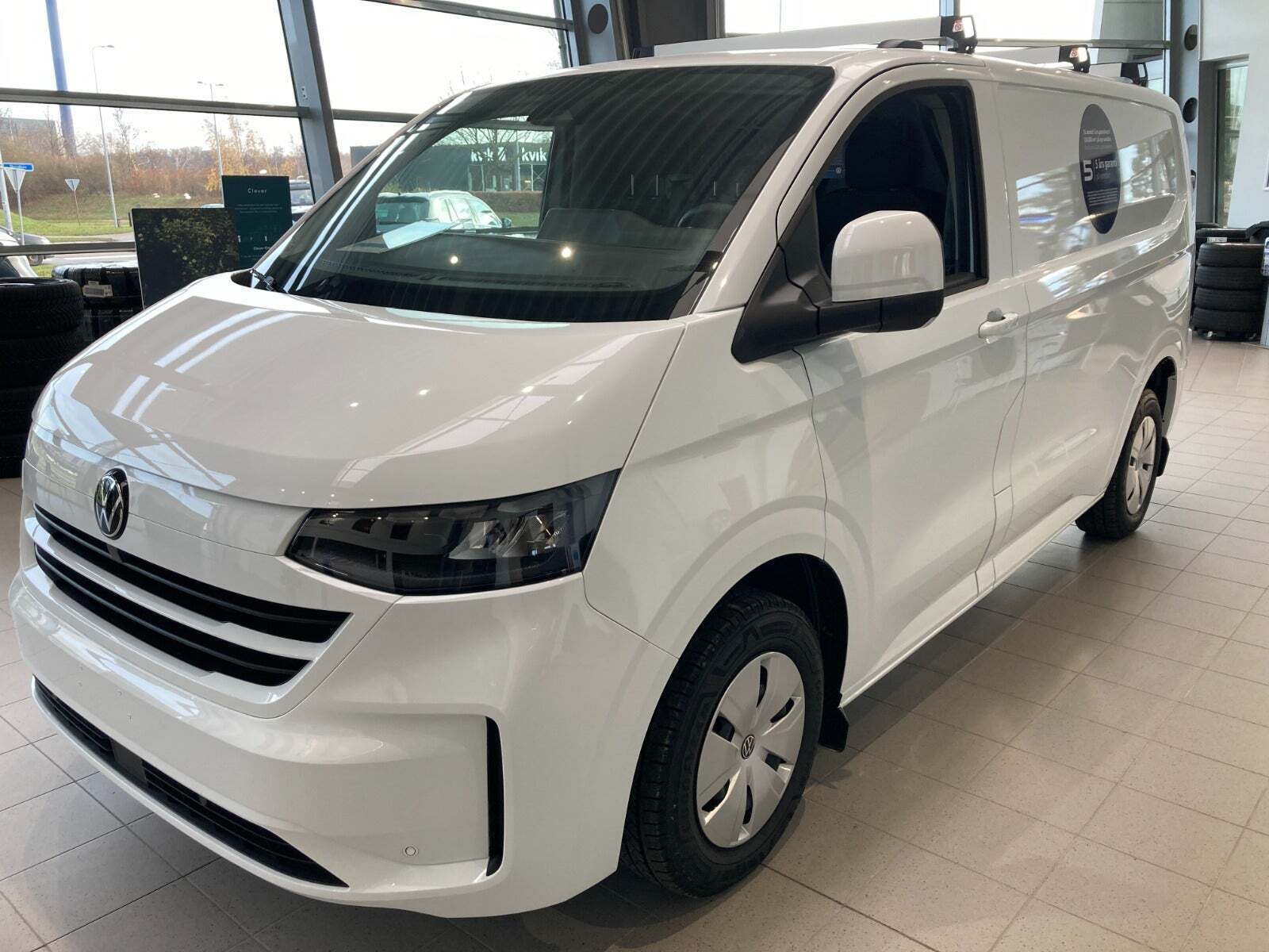VW e-Transporter Comfort Kassevogn SWB