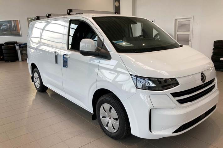 Hvid VW e-Transporter fra 2025